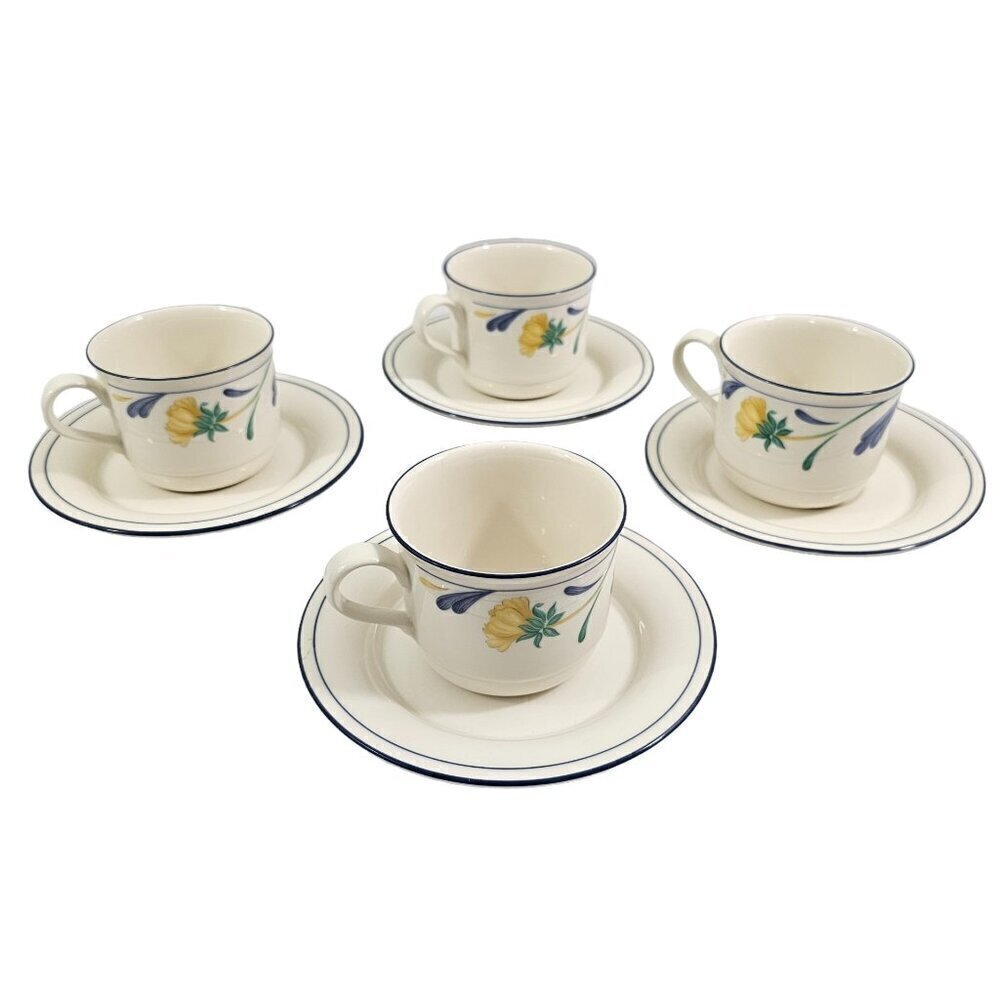 Lenox Chinastone Buttercups on Blue Service for 4 Cup  and Saucer Tea Coffee Set
